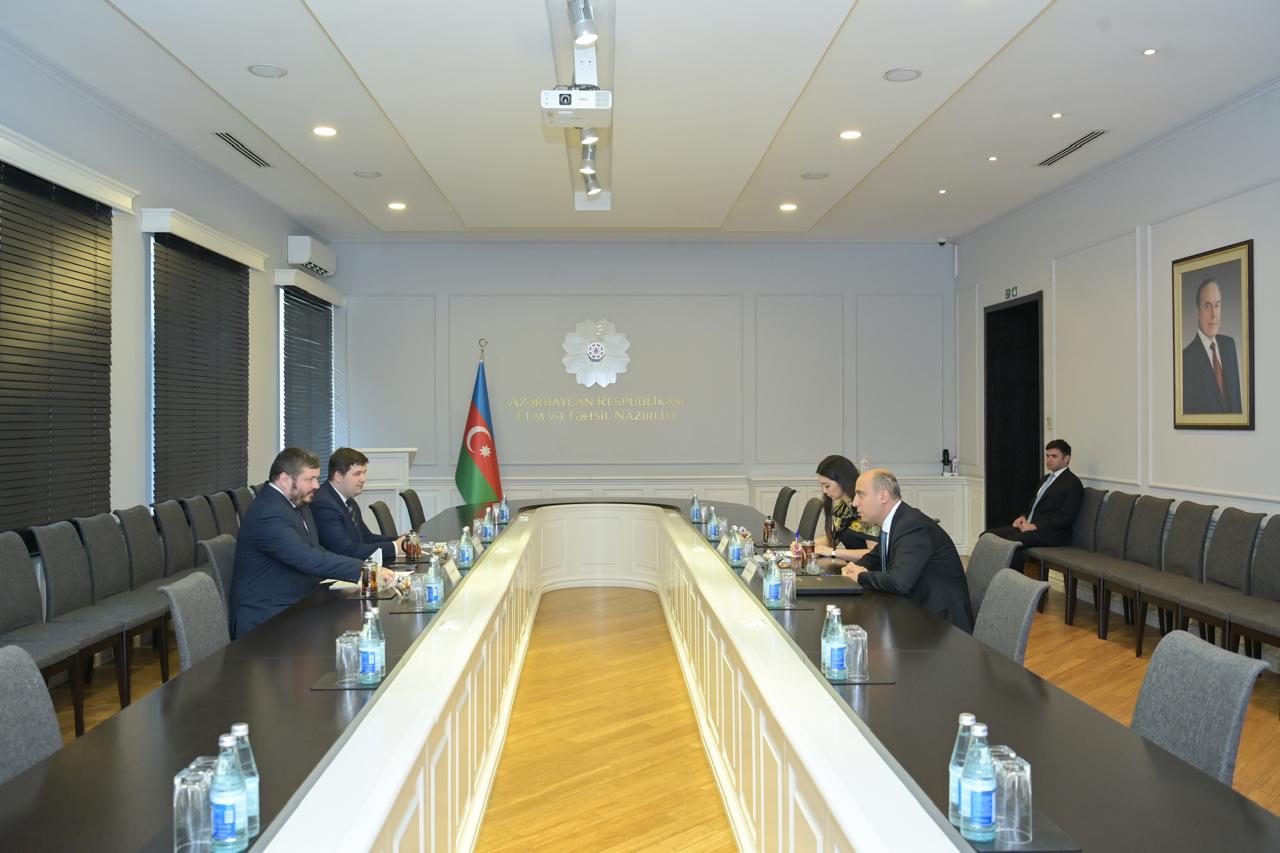 Emin Əmrullayev Ukraynanın ölkəmizdəki səfiri ilə görüşüb