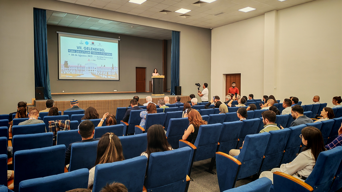 Qarabağ Universiteti VII Türkoloji “Yay məktəbi”nə ev sahibliyi edir