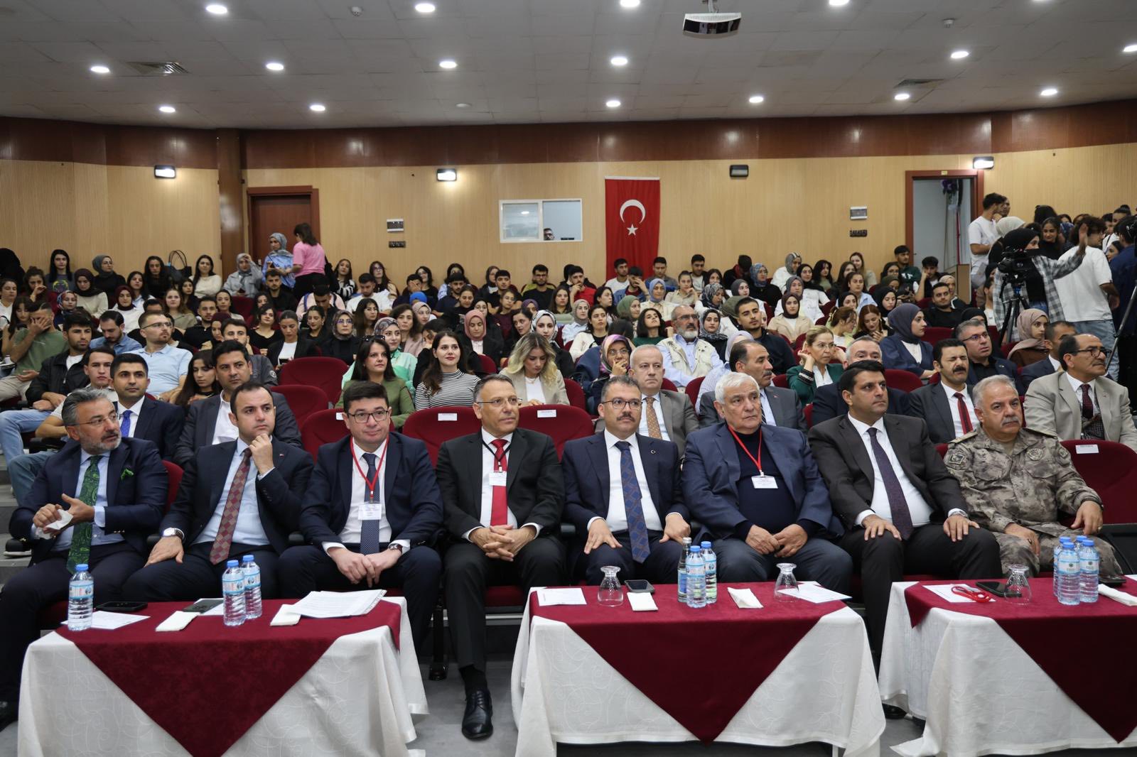NDU-nun birgə təşkilatçılığı ilə Türkiyədə beynəlxalq konfrans keçirilib