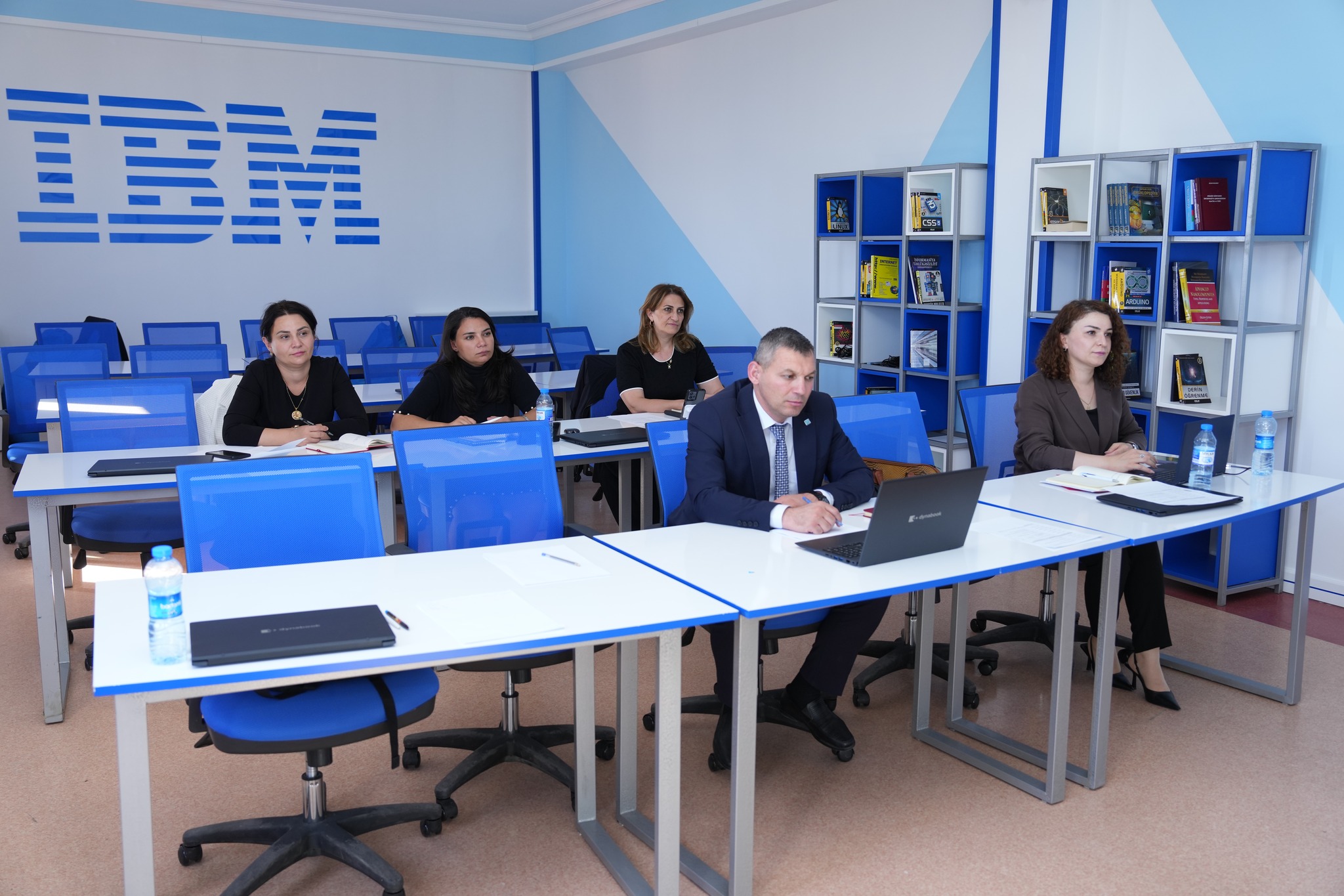 NDU-da beynəlxalq akkreditasiya məqsədilə onlayn seminarlar keçirilir