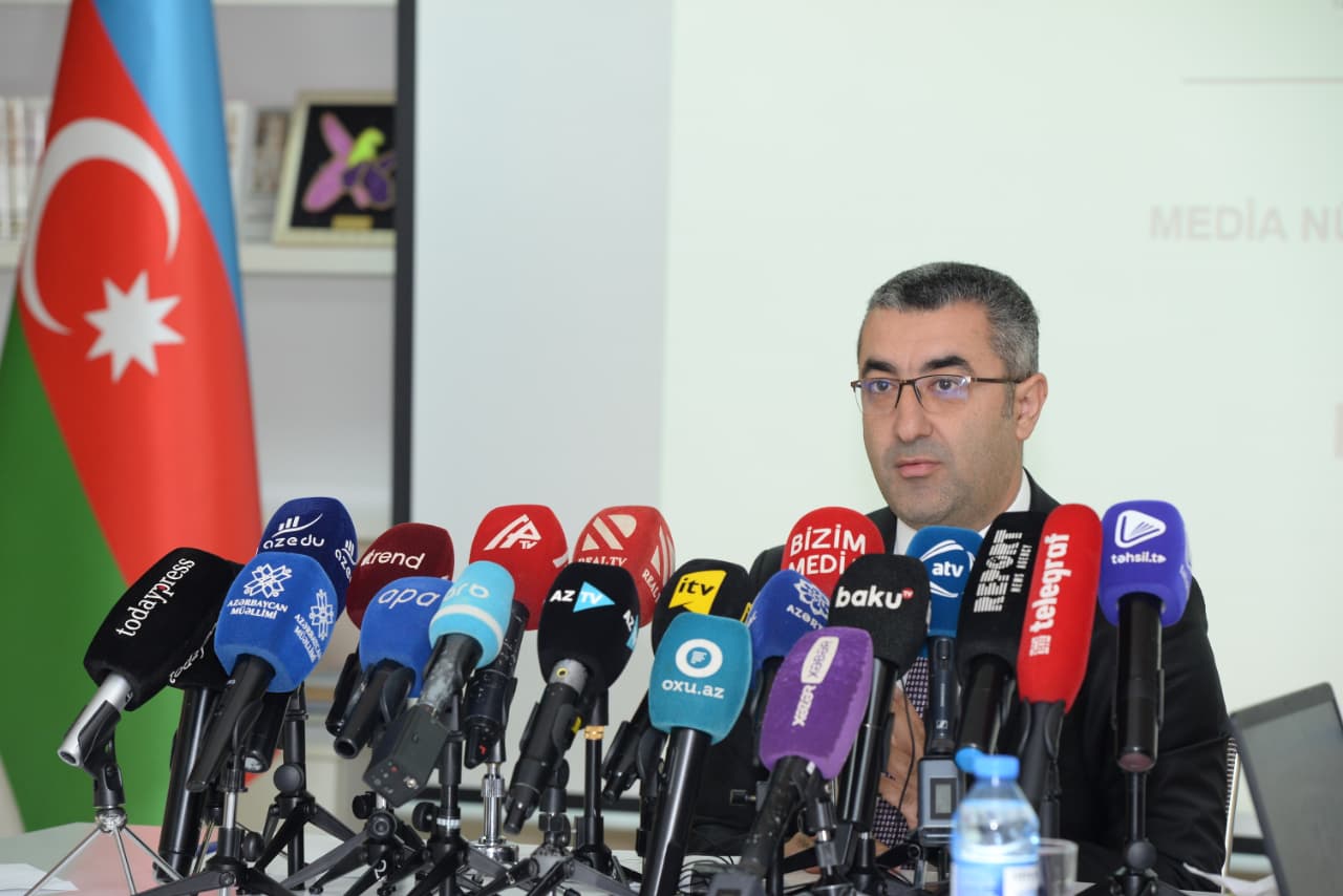 Sədr saxta diplom məsələsinə aydınlıq gətirib