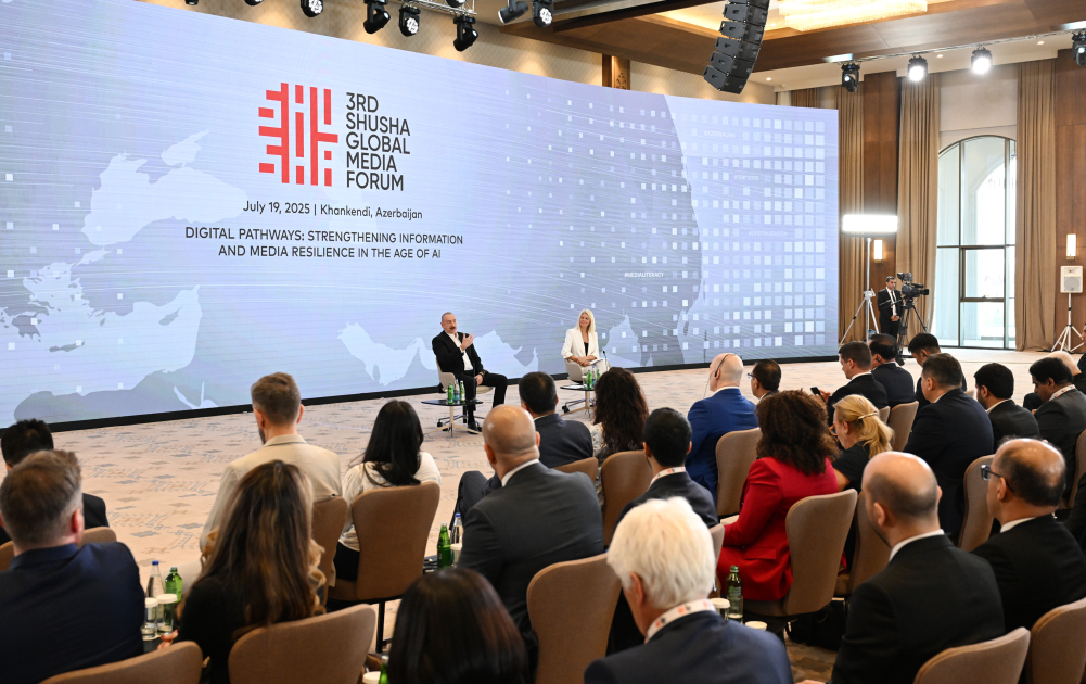 III Şuşa Qlobal Media Forumunun iştirakçıları ilə görüş keçirilir