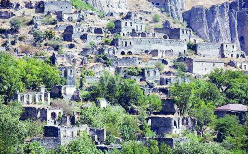 Mədəni soyqırımın sənədləşdirilməsi: Qərbi Azərbaycan irsinə tarixi baxış