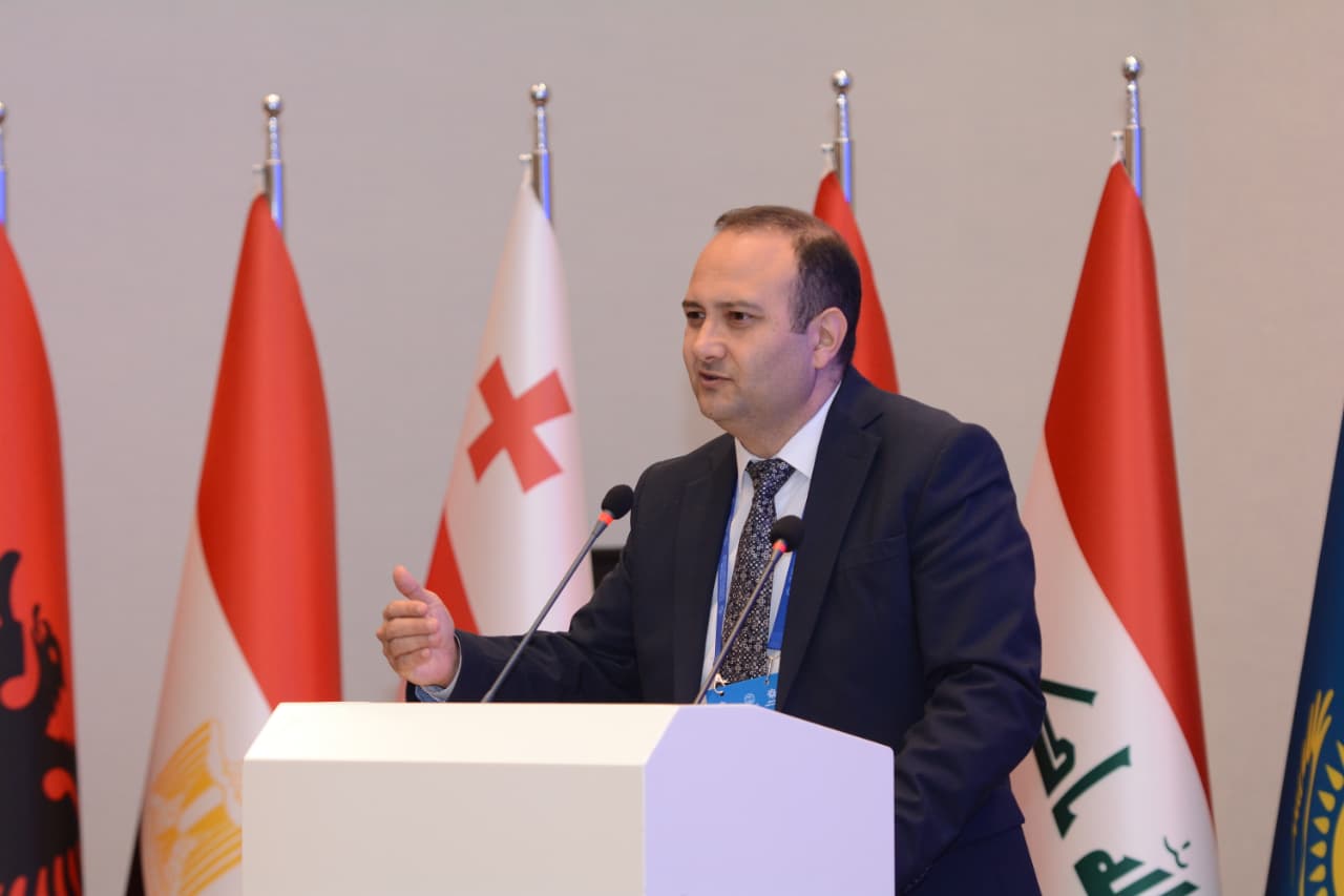 Rektor: Mədrəsə təhsili radikallığın birbaşa mənbəyi deyil