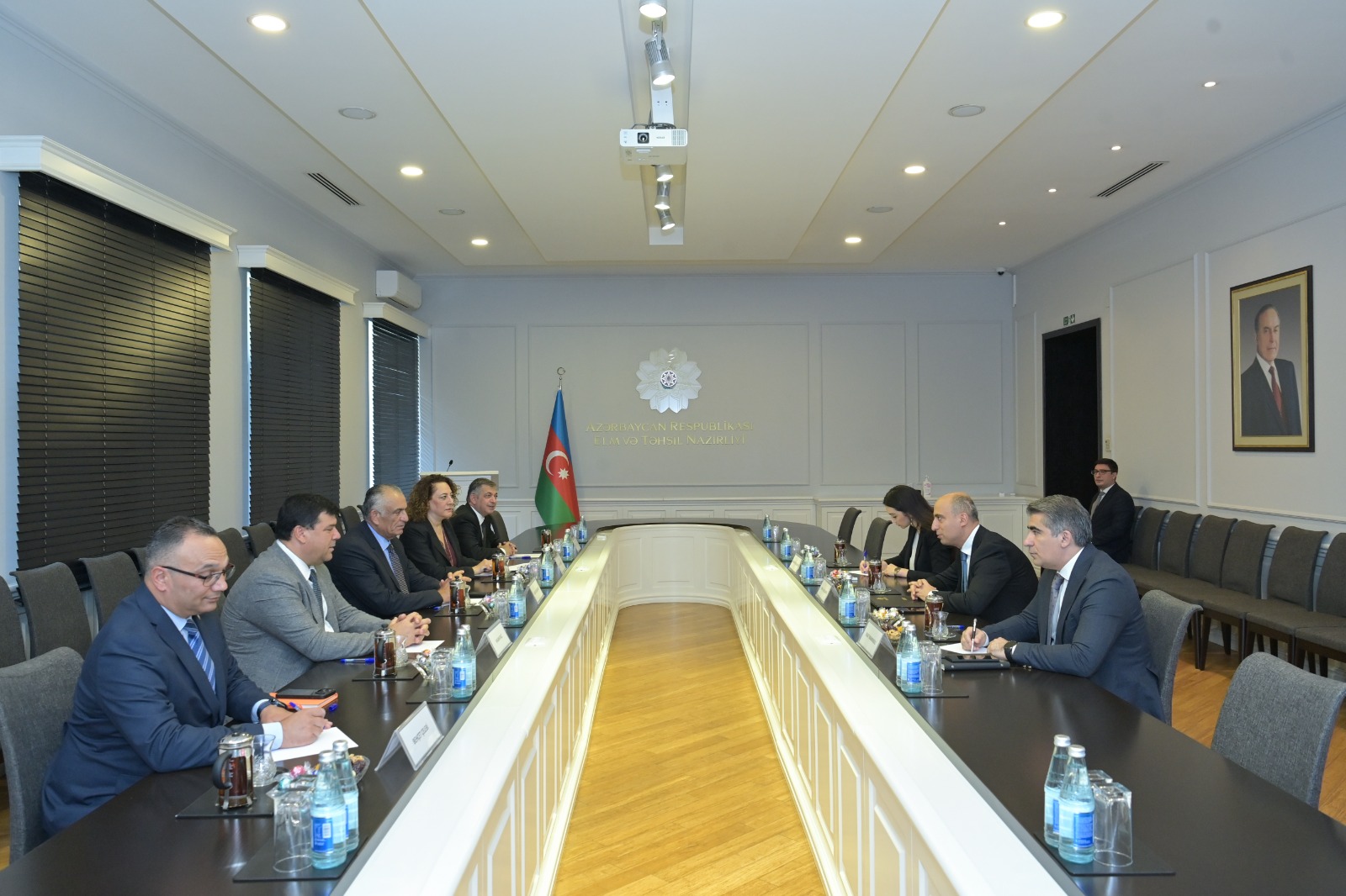 Elm və təhsil naziri Şimali Kiprin milli təhsil naziri ilə görüşüb